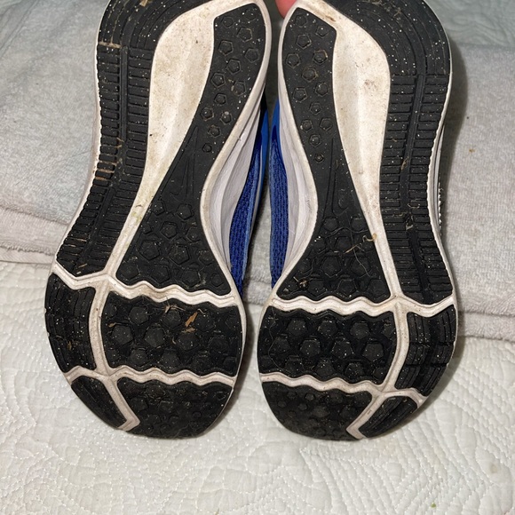 Sold - Picture 4 of 14